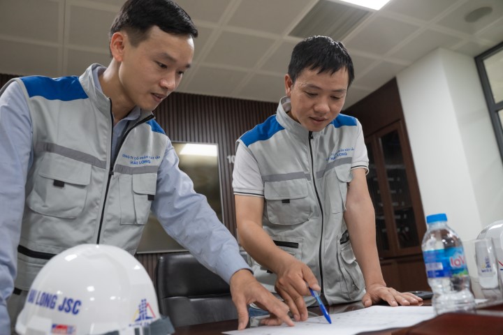 Giám sát dự án nội bộ