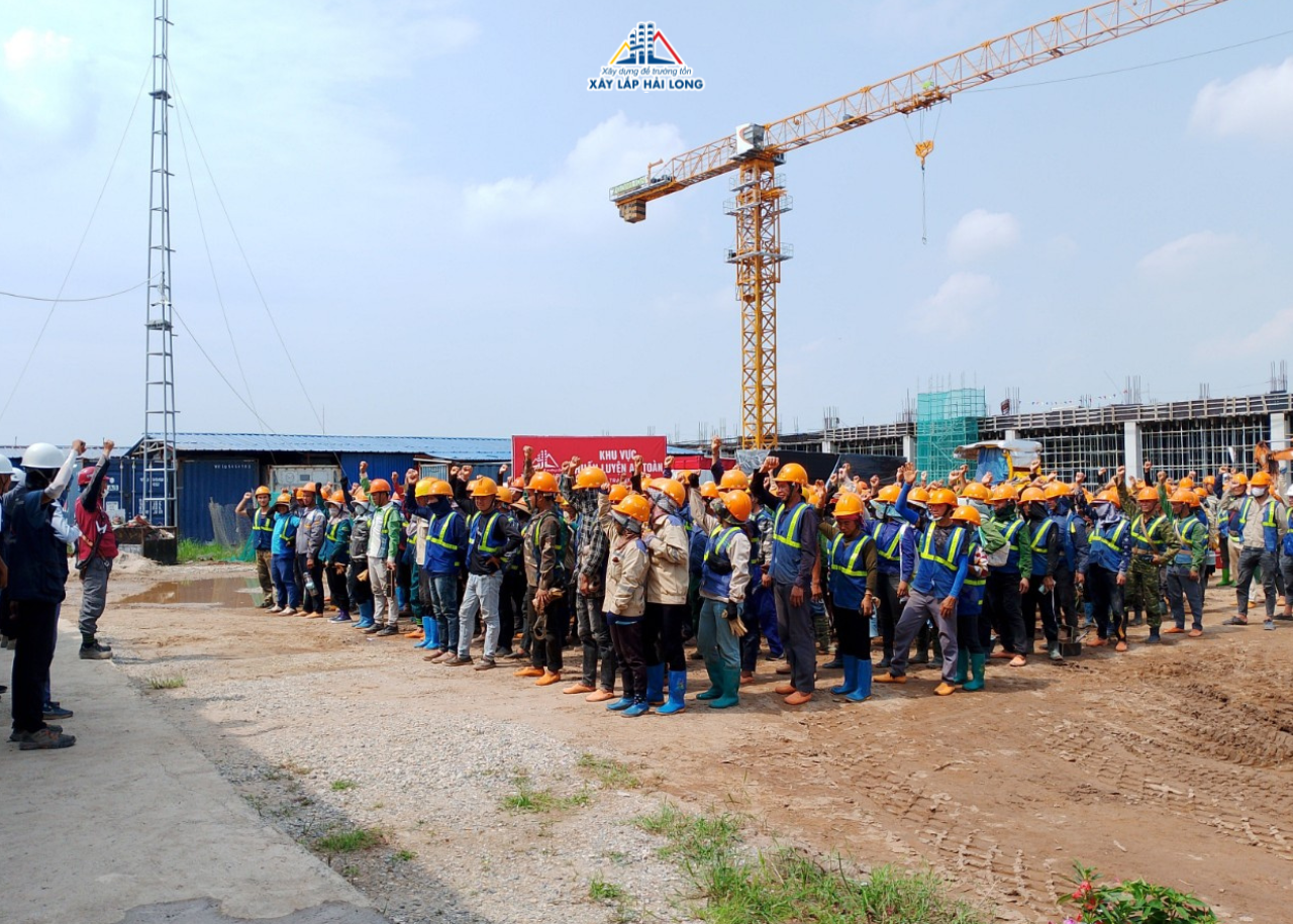Đảm Bảo ATLĐ Nghiêm Ngặt Trên Công Trường Dự Án Nhà Máy U.D.Electronic Việt Nam