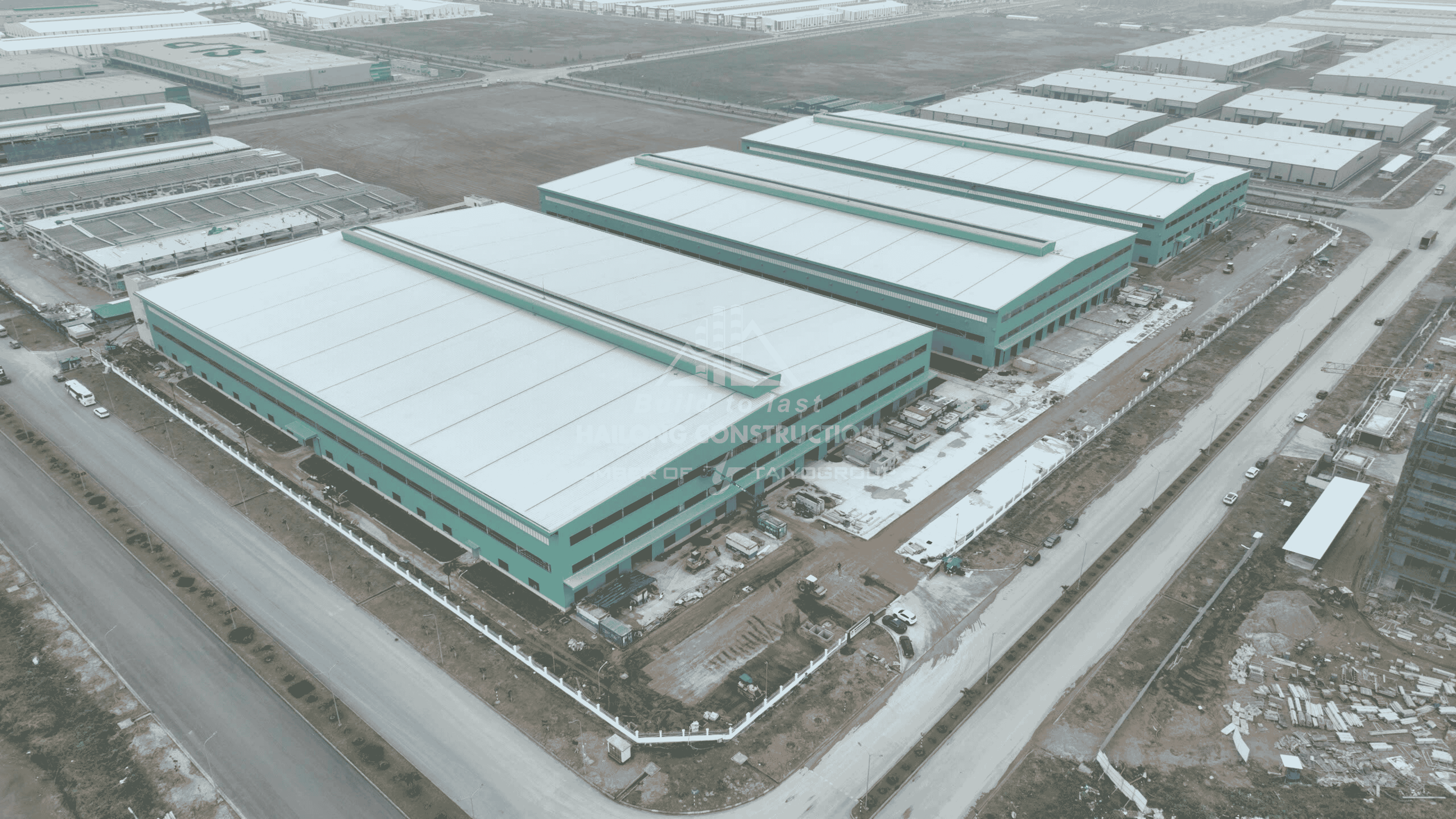 Nhà máy Công ty TNHH Sản xuất Việt Nam hàn đặc biệt Pourin