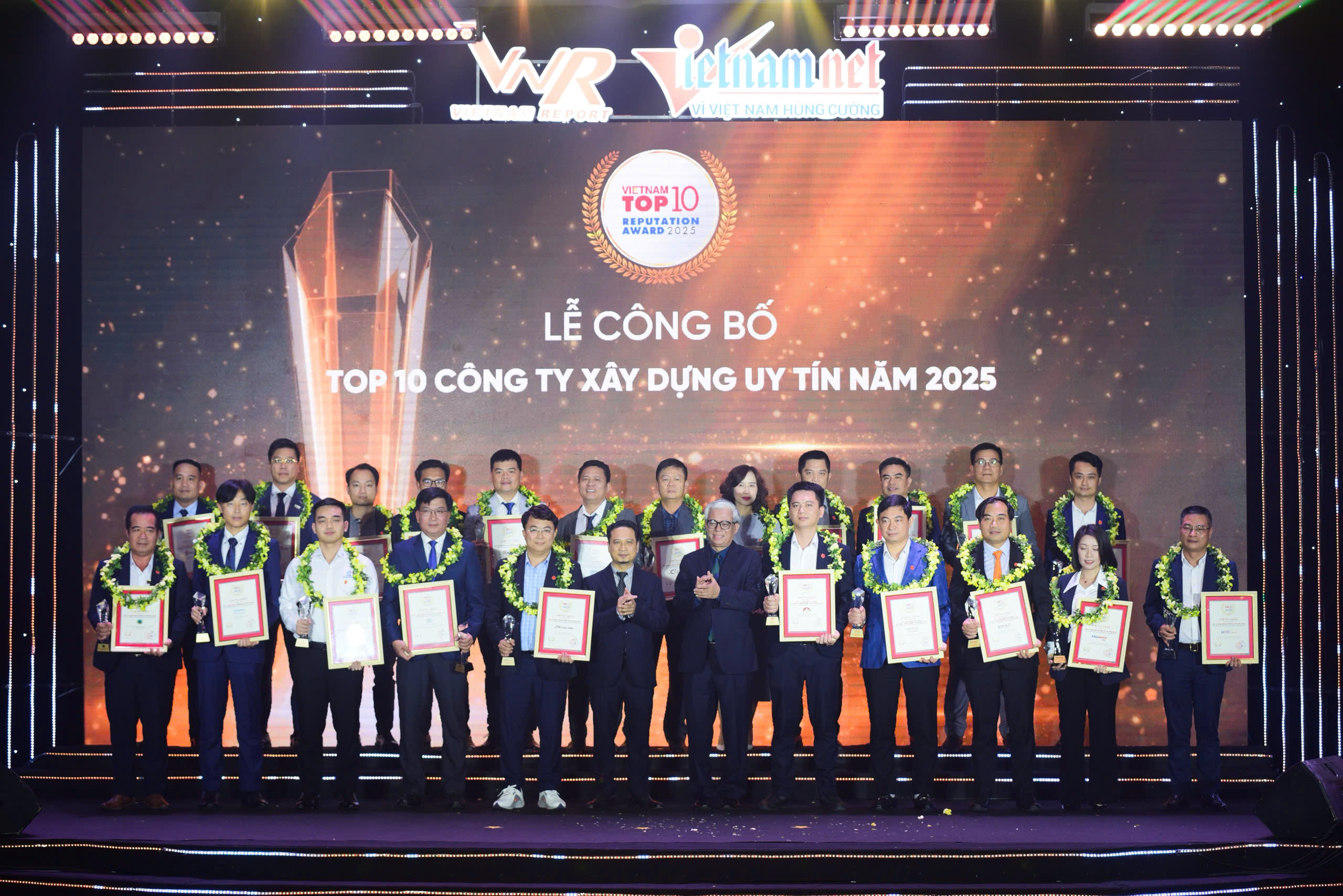 XÂY LẮP HẢI LONG TIẾP TỤC KHẲNG ĐỊNH VỊ THẾ TẠI TOP 10 NHÀ THẦU HẠ TẦNG – CÔNG NGHIỆP UY TÍN NĂM 2025